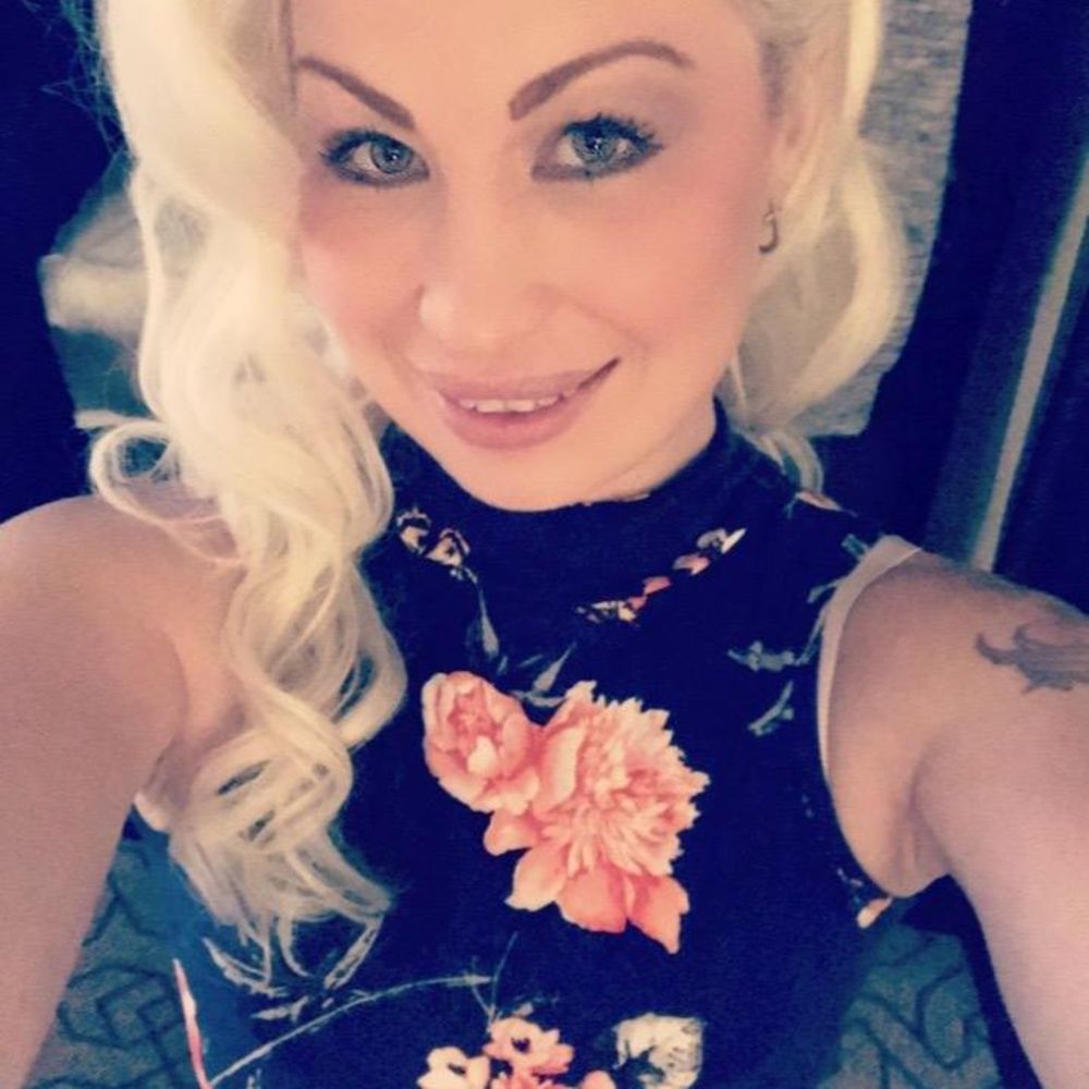 Meet your Posher, Natasha